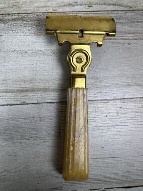 Vintage Schick Deluxe Injector Safety Razor Bakelite Handle Type E Brass USA